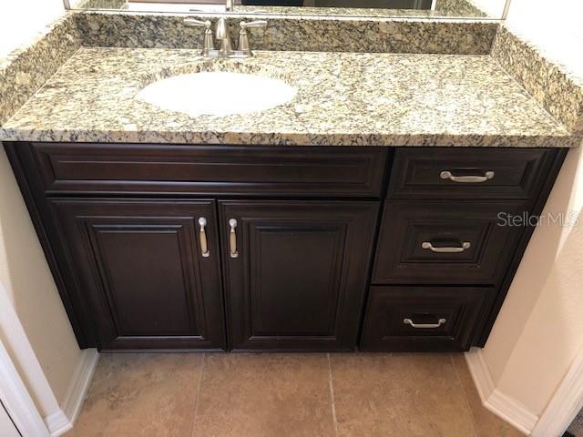 MAPLE GLEN/7 OAKS - Residential Lease