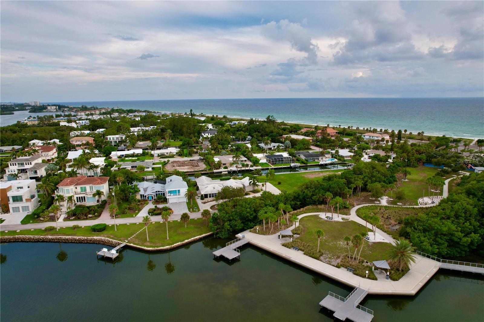 LONGBOAT KEY ESTATES - Land