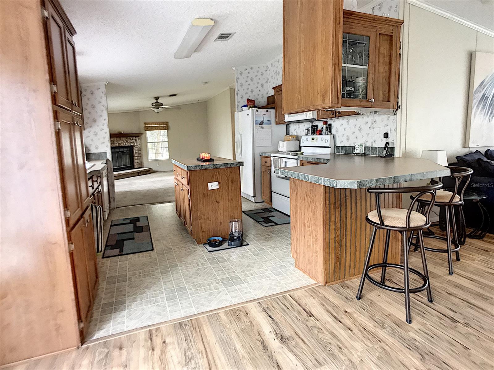 Mission Oaks Condo Ph 01-03 - Residential