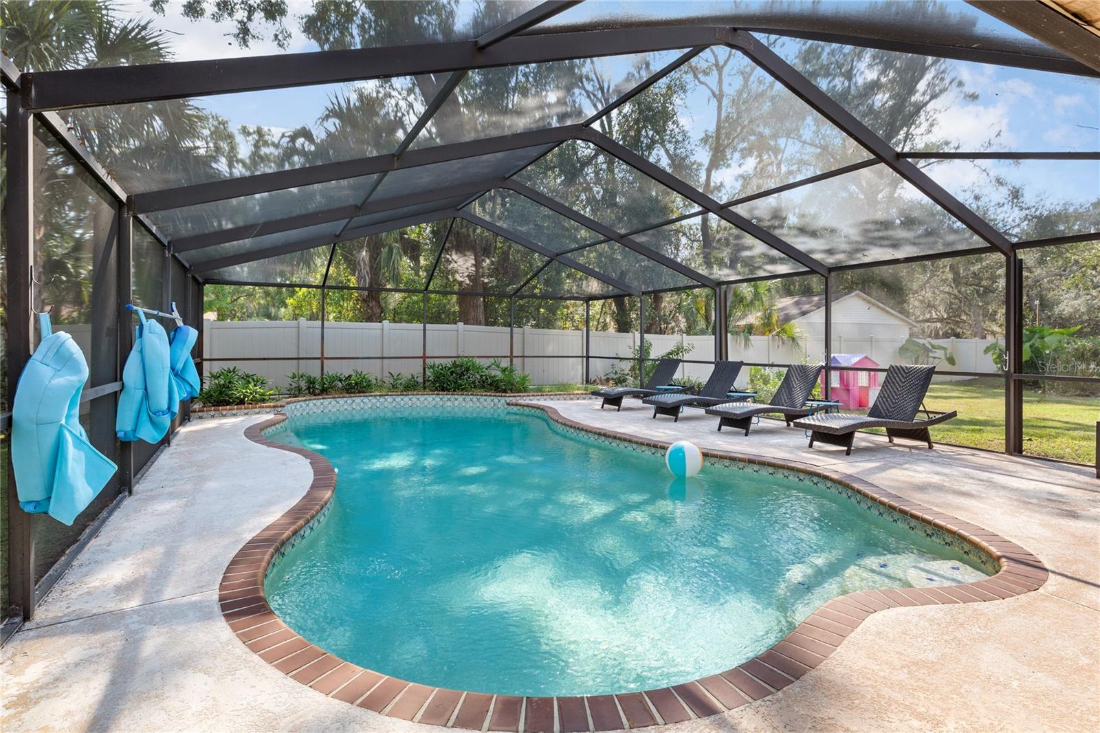 CHELSEA WOODS - Residential