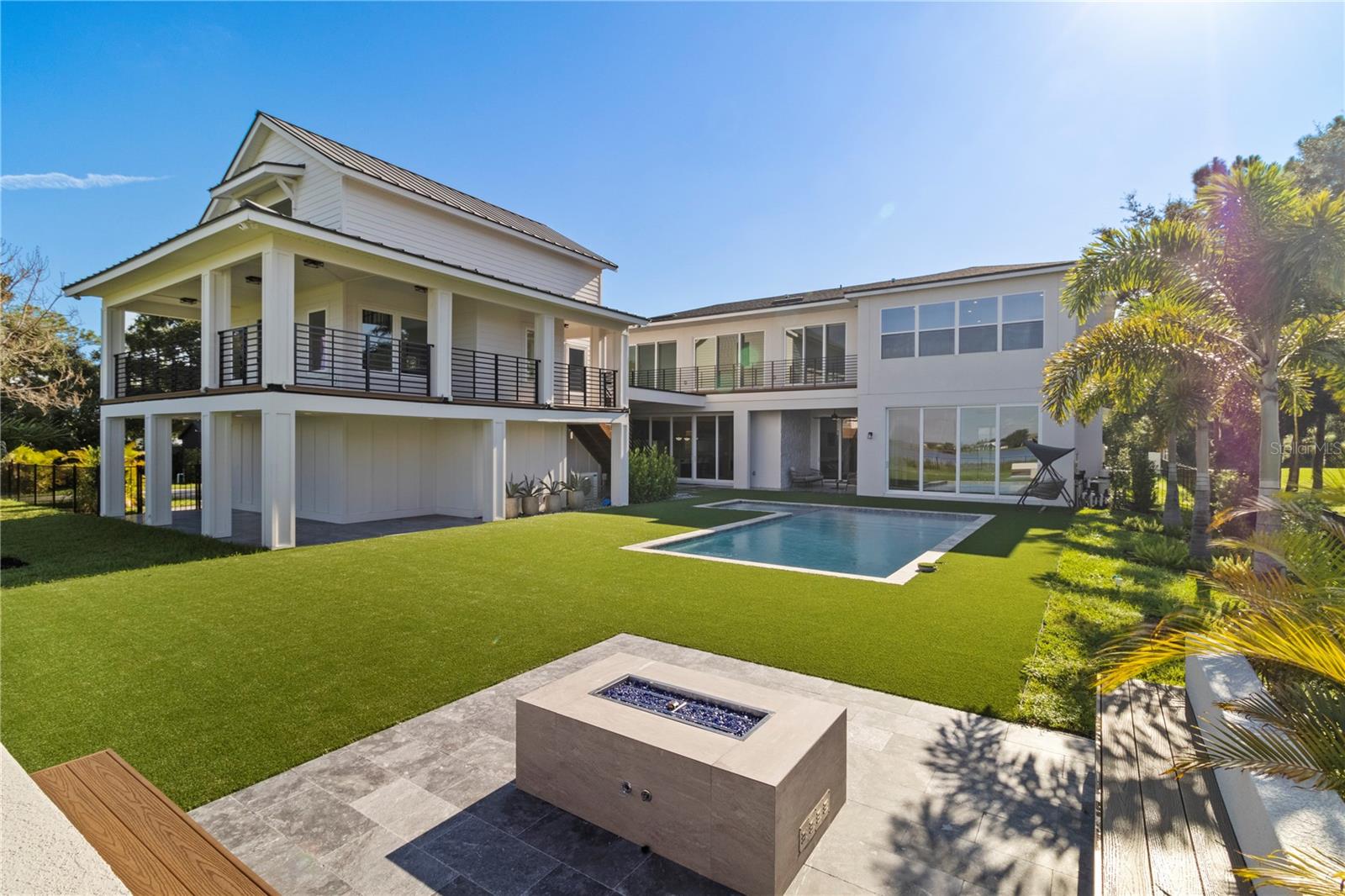 LAKE HANCOCK SHORES - Residential