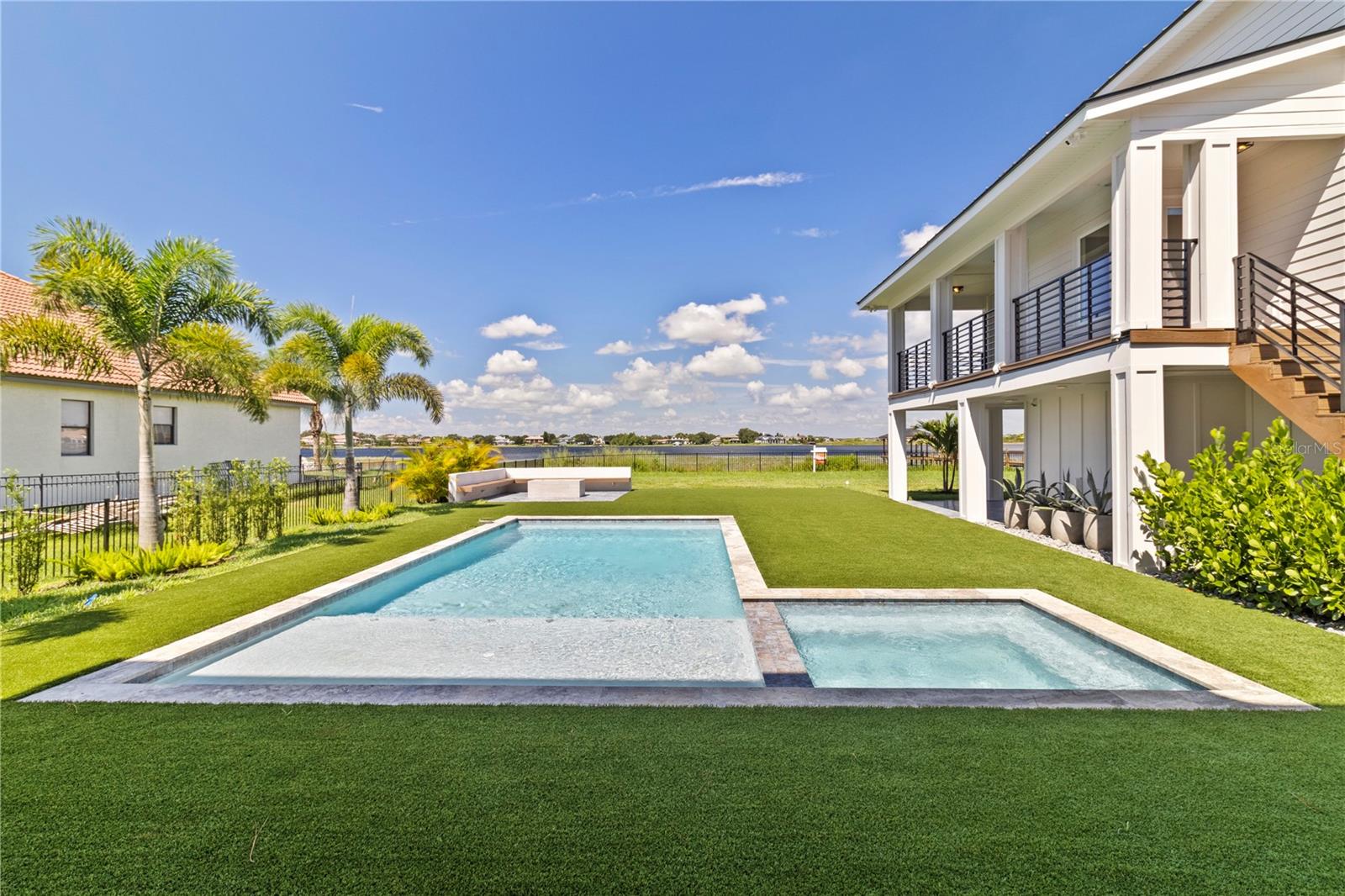 LAKE HANCOCK SHORES - Residential