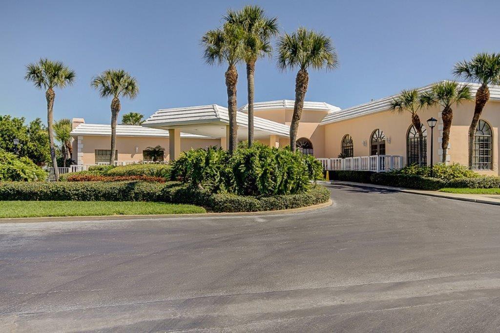 SILVER SANDS BEACH & RACQUET CLUB - Residential