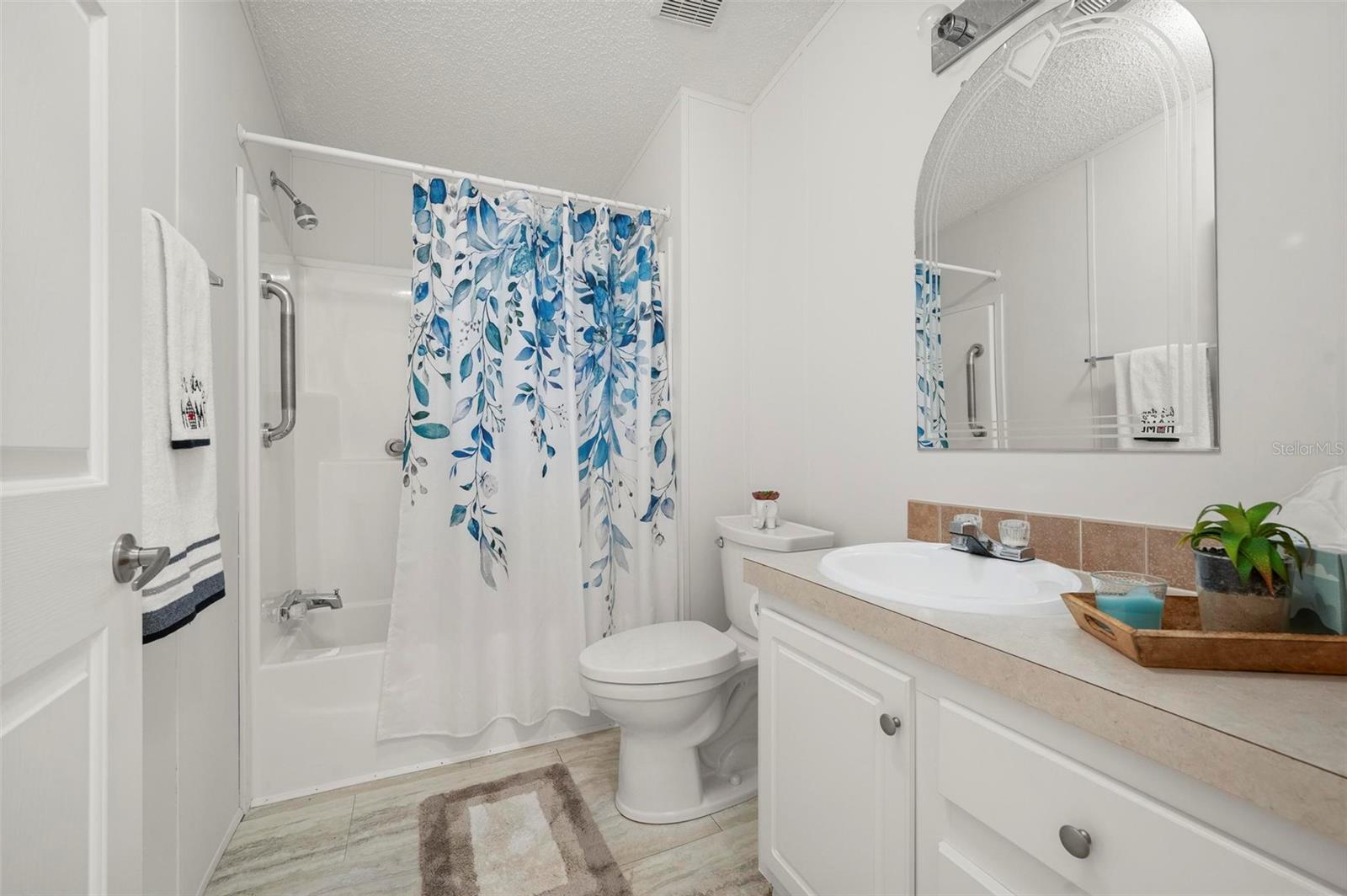 PORT CHARLOTTE VILLAGE - Residential