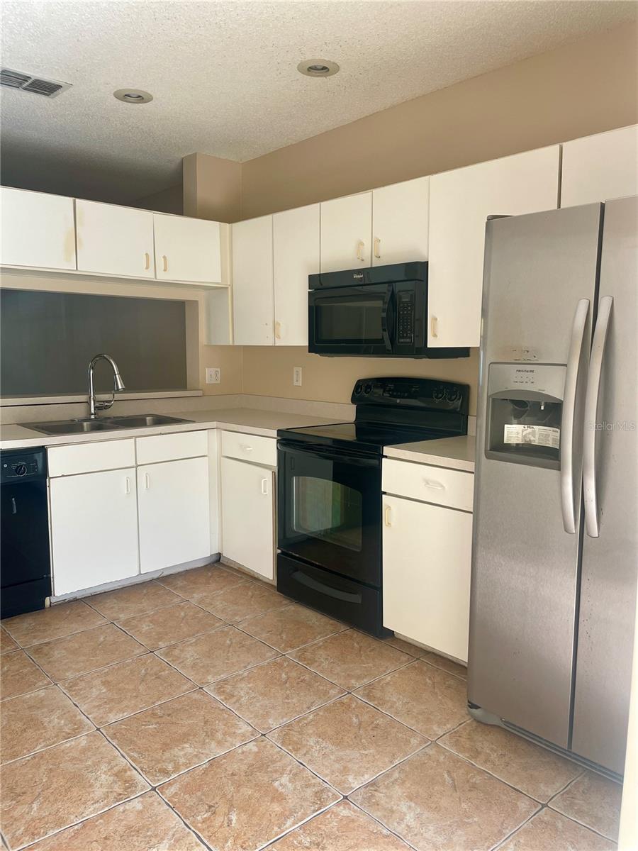 MEADOW POINTE PRCL 14 - Residential