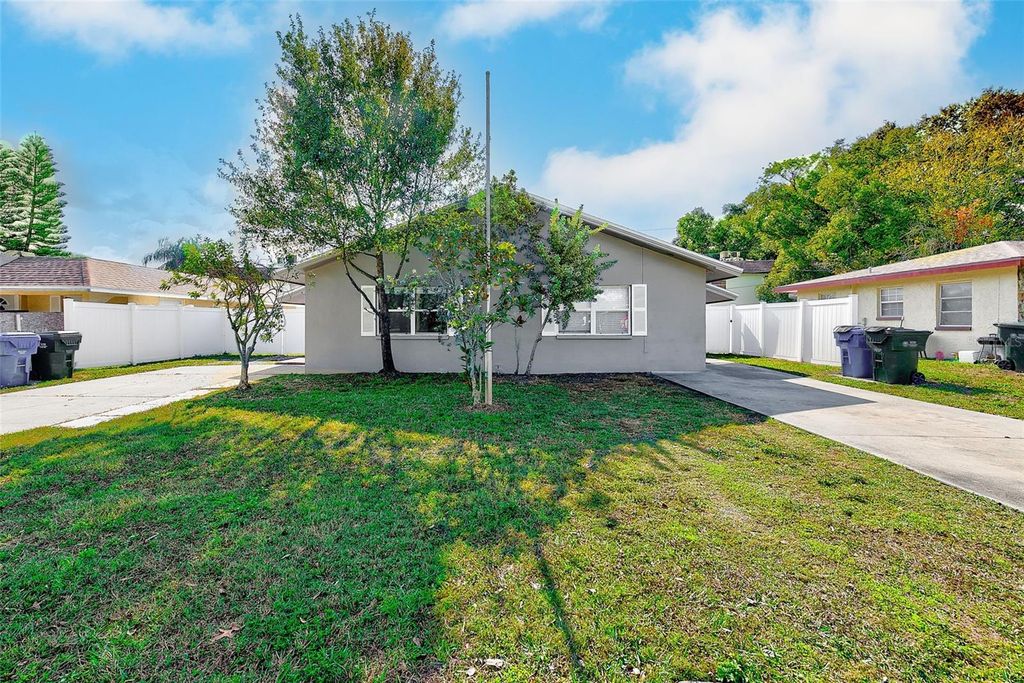 Photo of 969 2nd Avenue NE, Largo, FL 33770 (MLS # TB8459453)