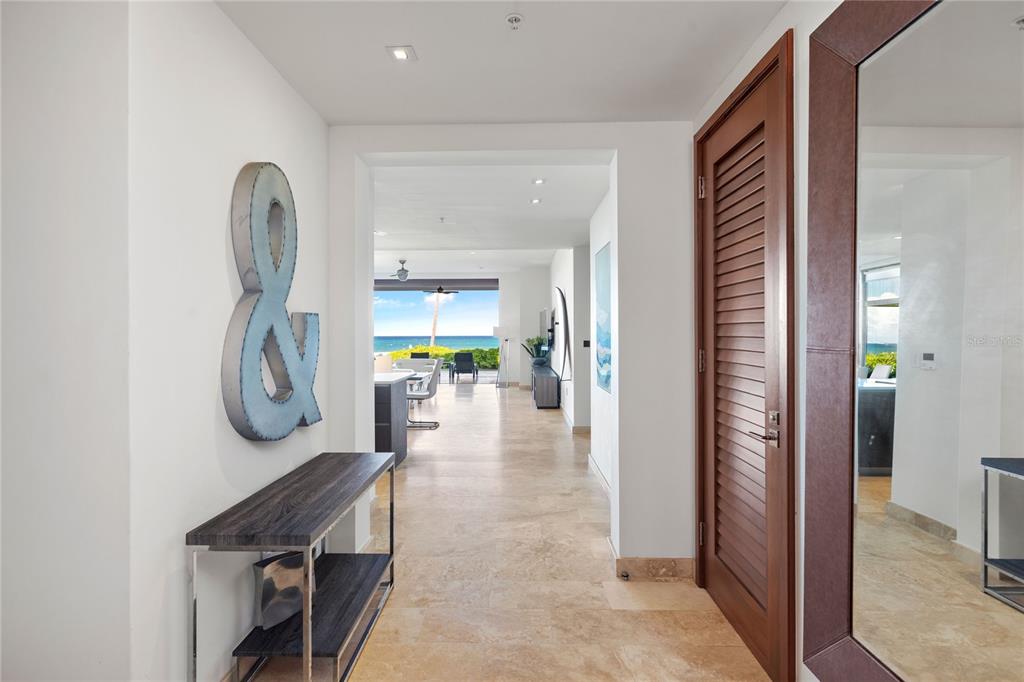 WEST BEACH RESIDENCE - Residential