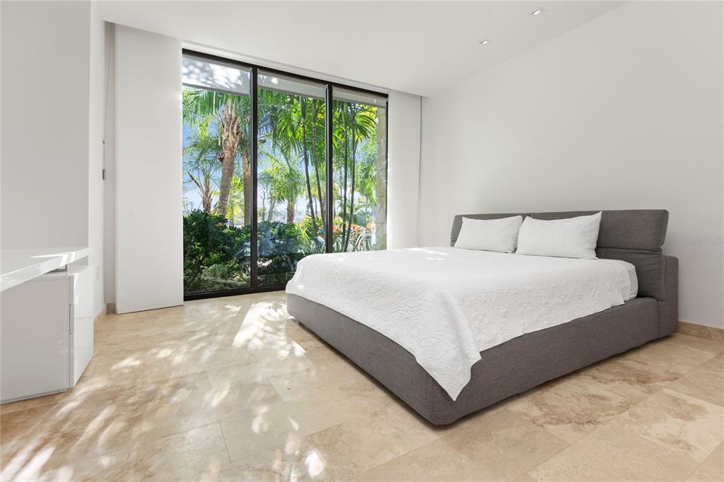 WEST BEACH RESIDENCE - Residential