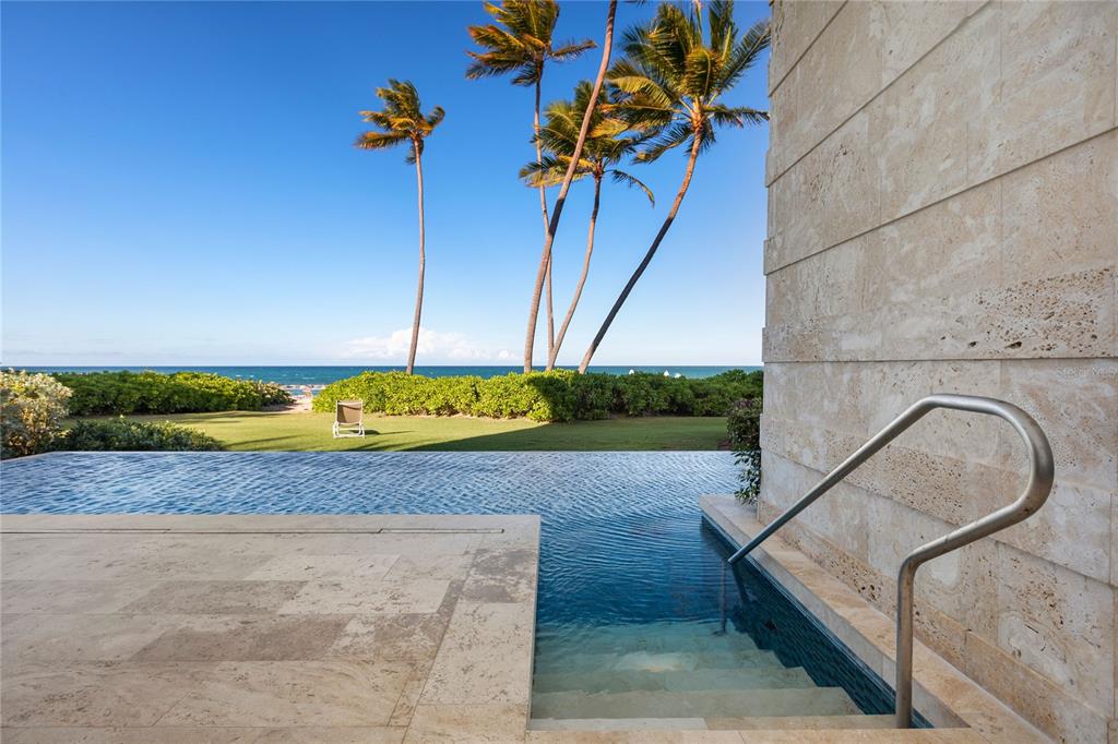 WEST BEACH RESIDENCE - Residential