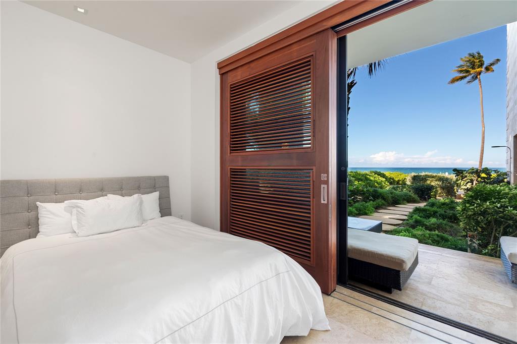 WEST BEACH RESIDENCE - Residential