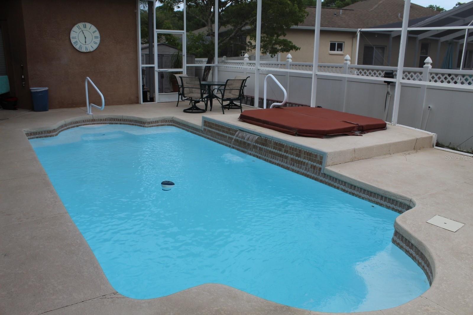 HUNTERS LAKE PH 01 - Residential