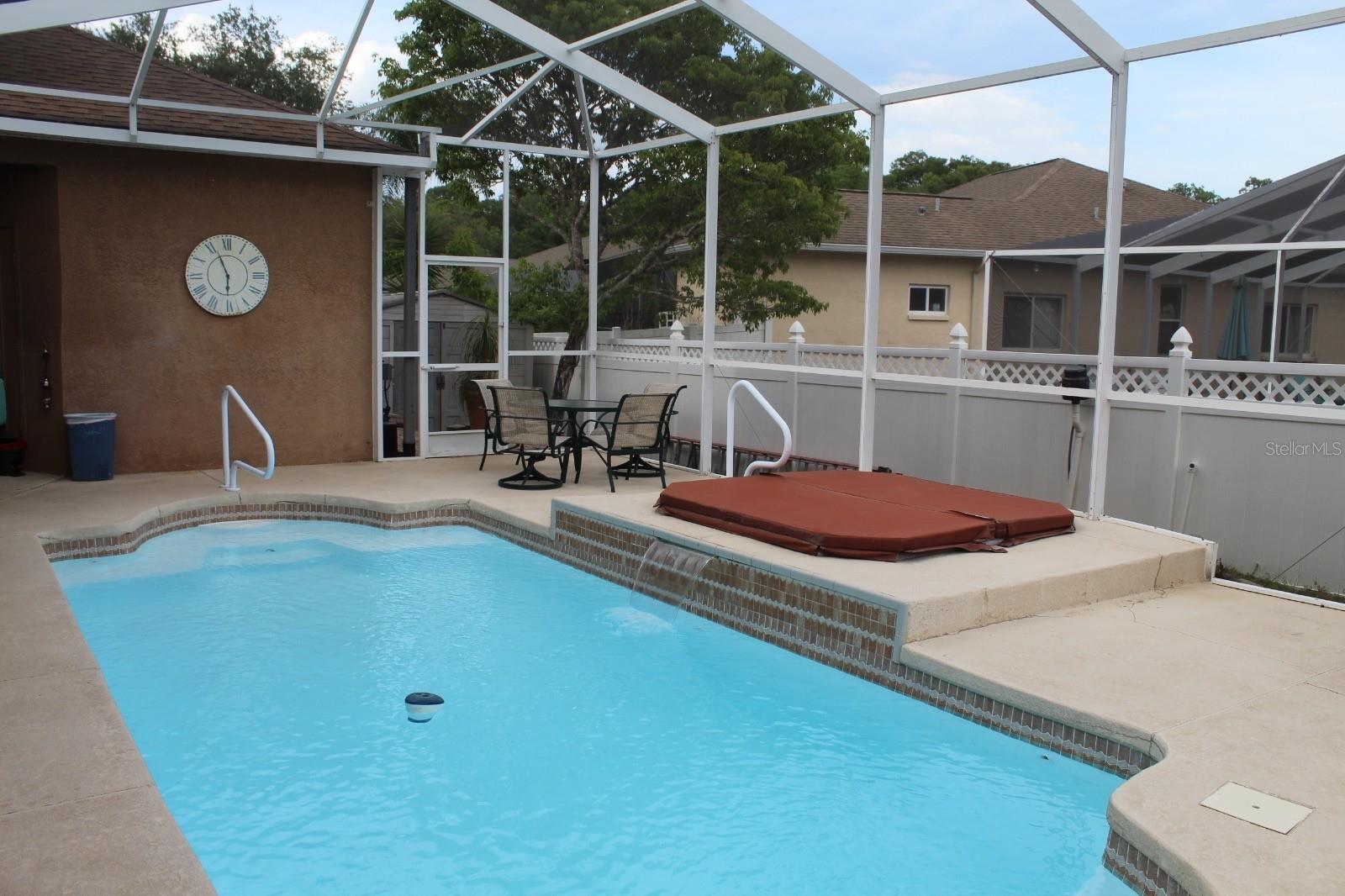 HUNTERS LAKE PH 01 - Residential