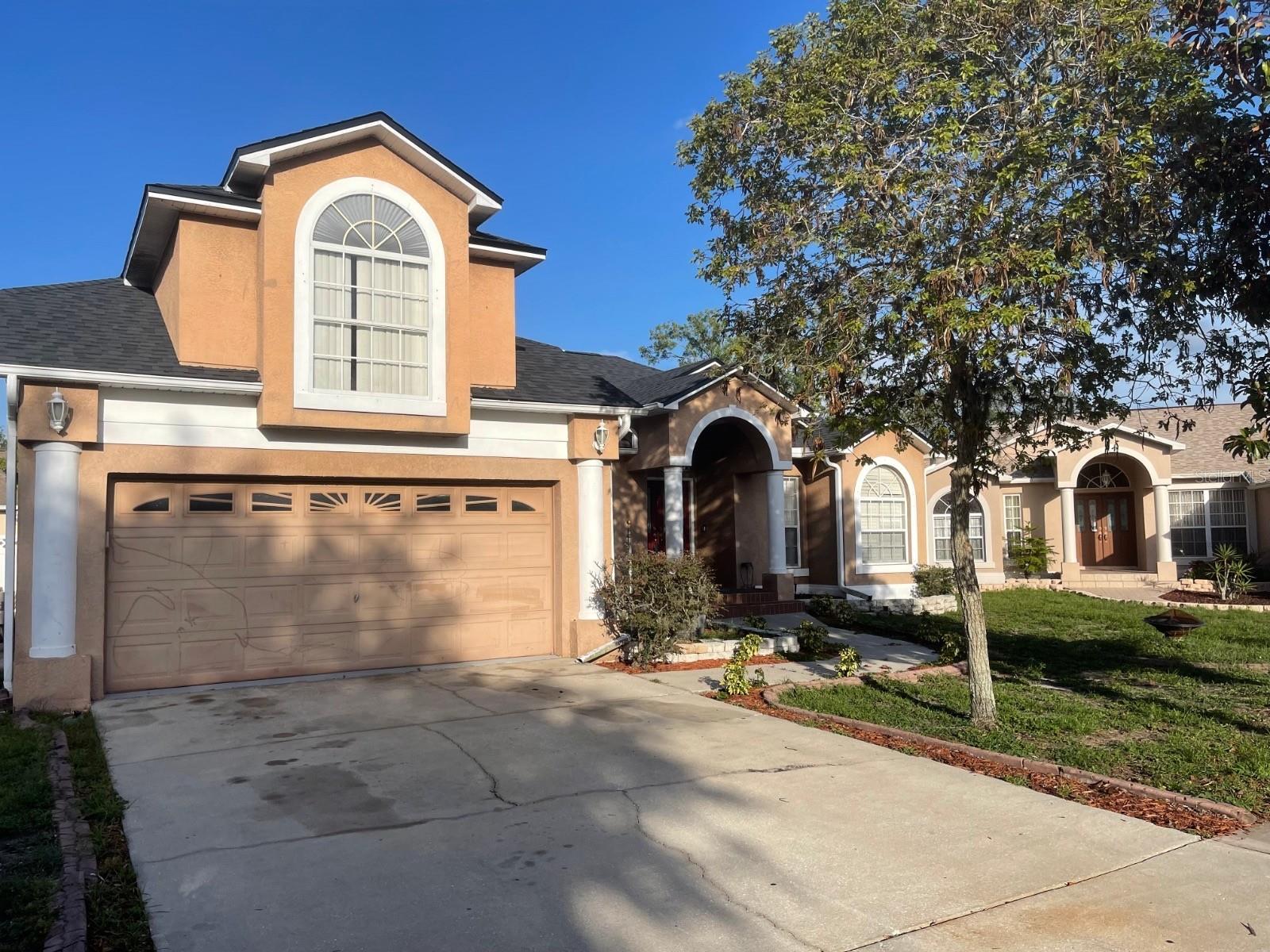 HUNTERS LAKE PH 01 - Residential