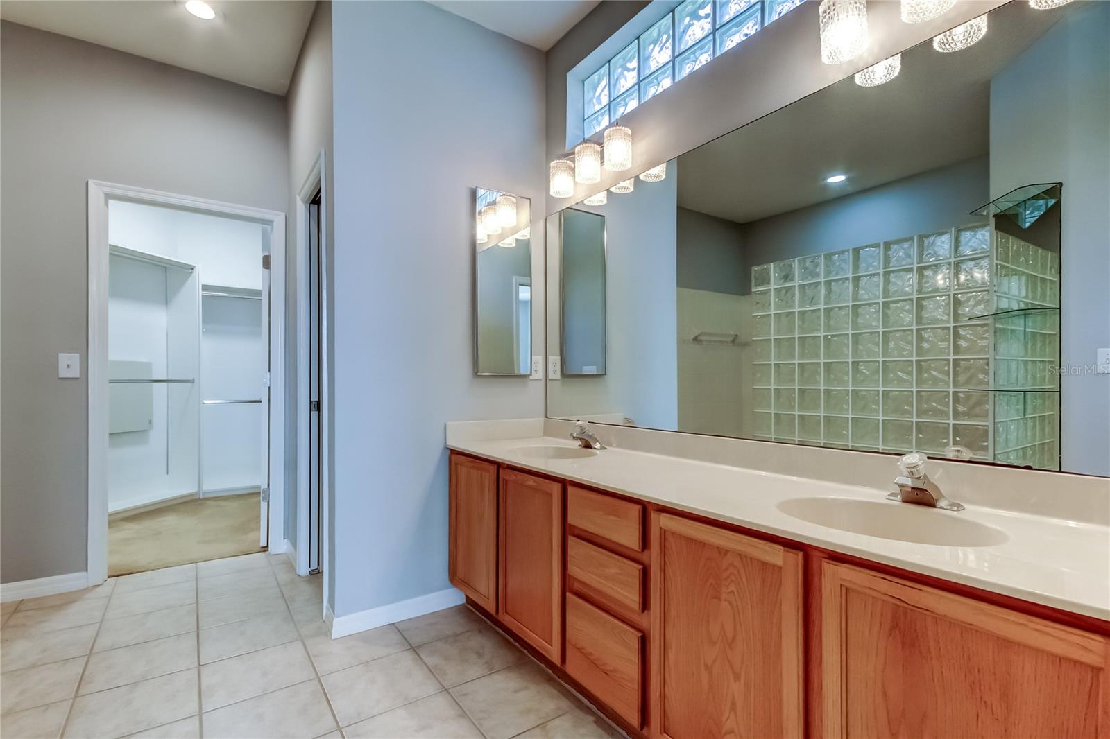 WESTCHASE SEC 430A - Residential Lease