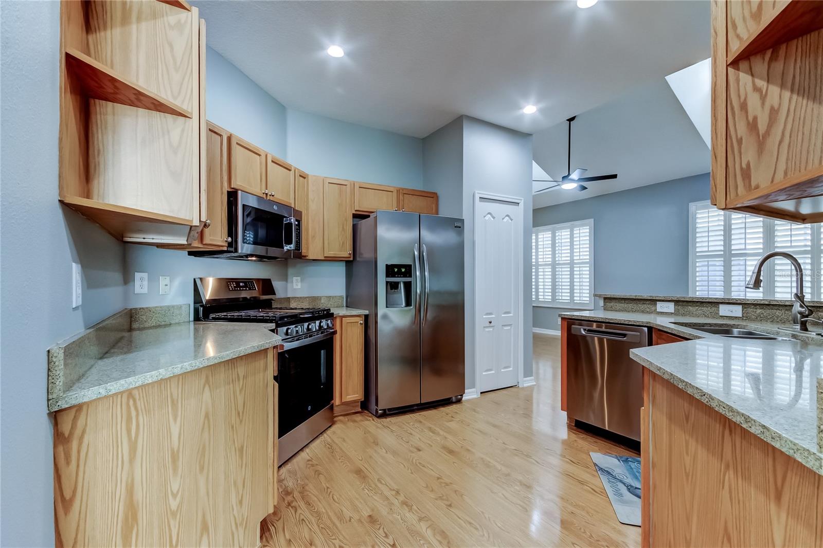 WESTCHASE SEC 430A - Residential Lease