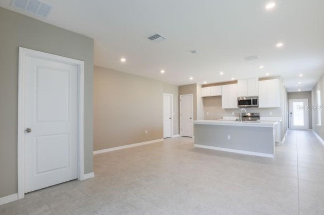 LAKE MARIE ESTATES - Residential