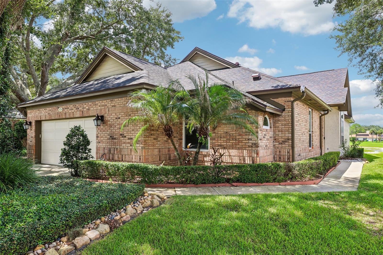 474 ARROWMOUNT PLACE