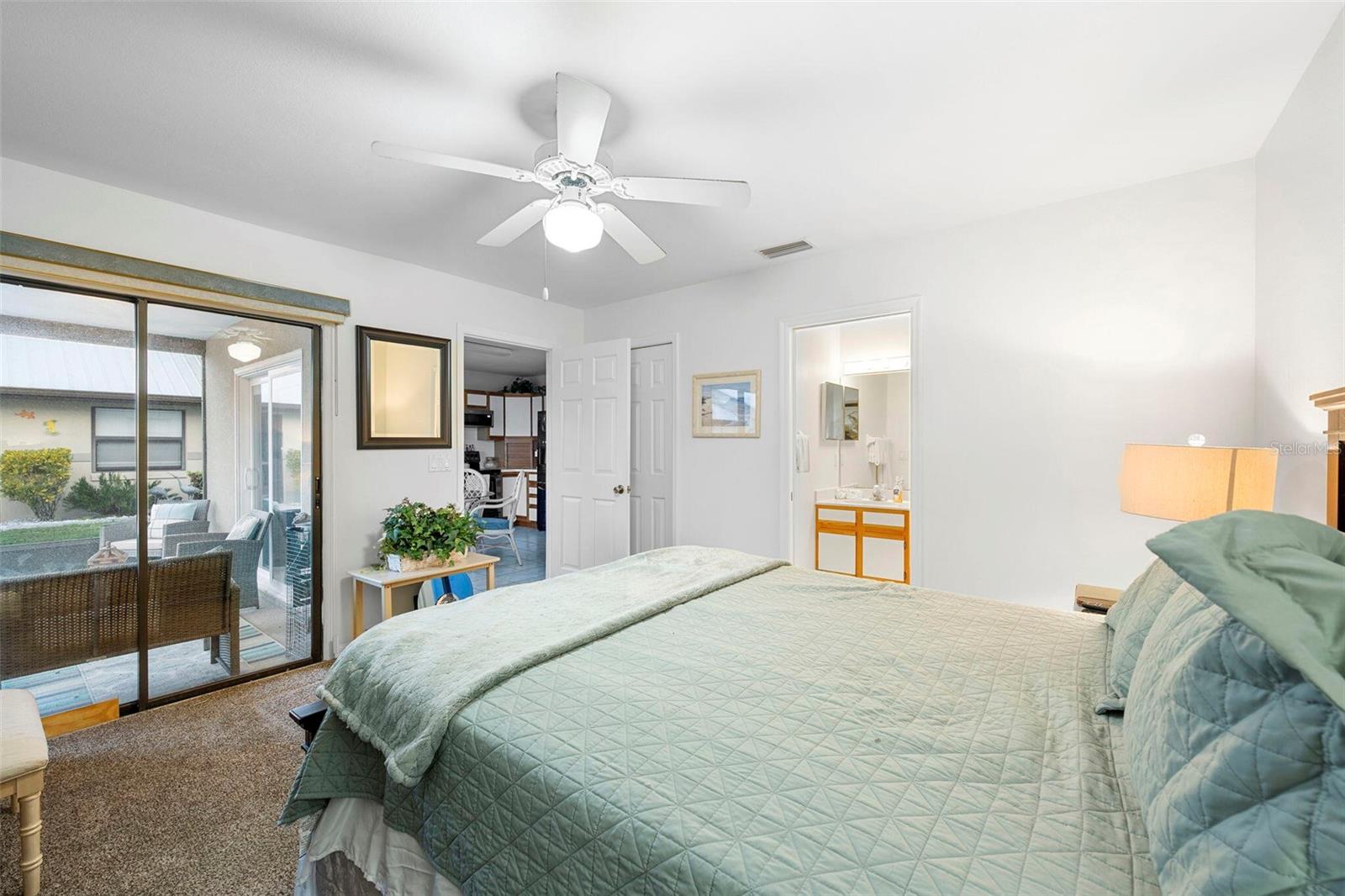 COUNTRY CLUB VILLAS 01 & 02 SP LAKE - Residential