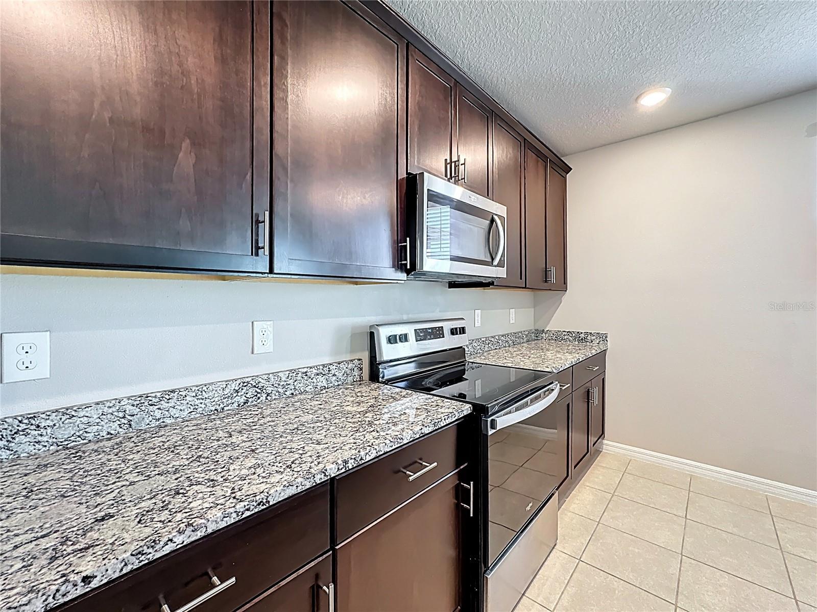 SILVER SPGS - Residential Lease