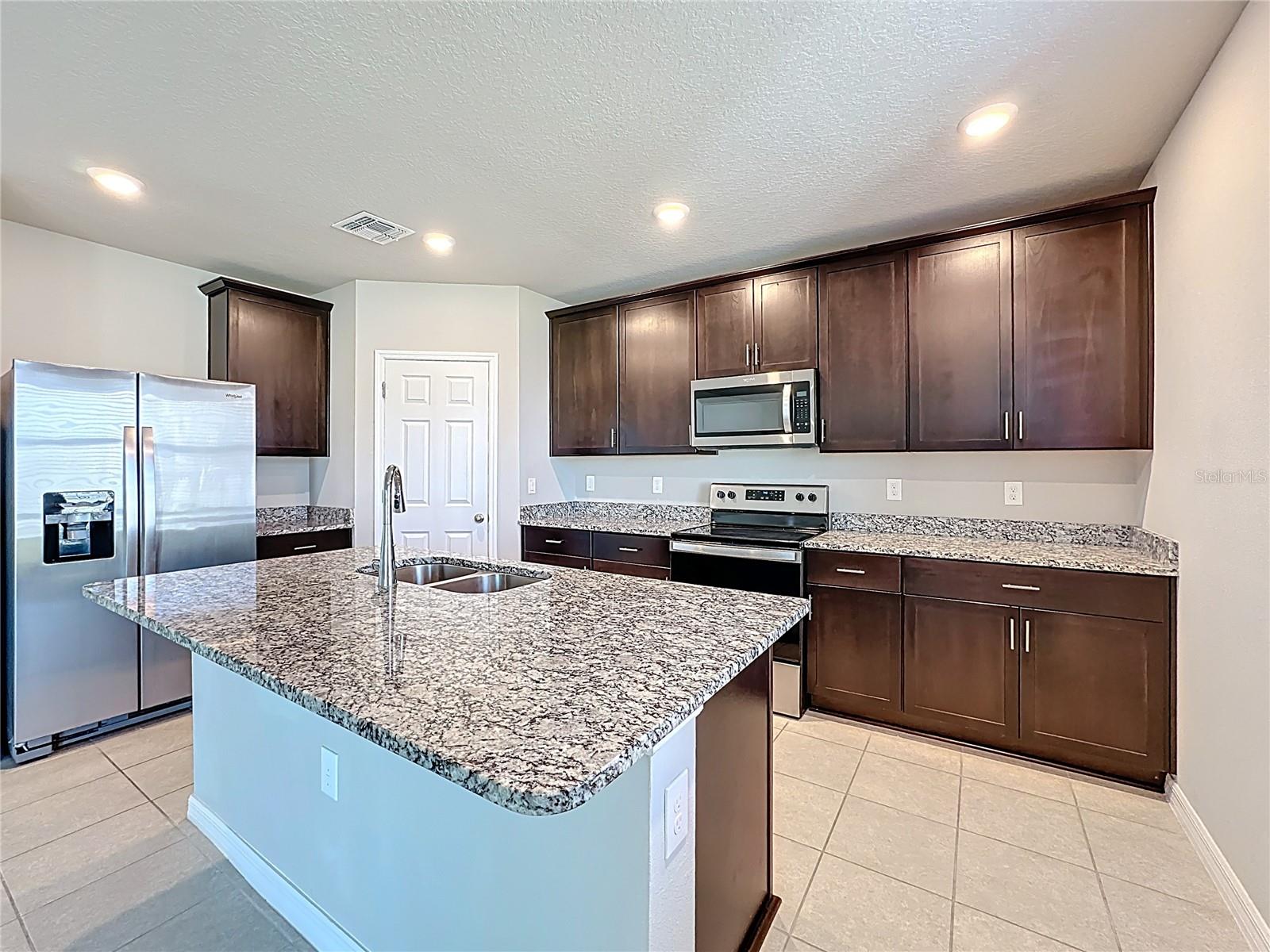 SILVER SPGS - Residential Lease