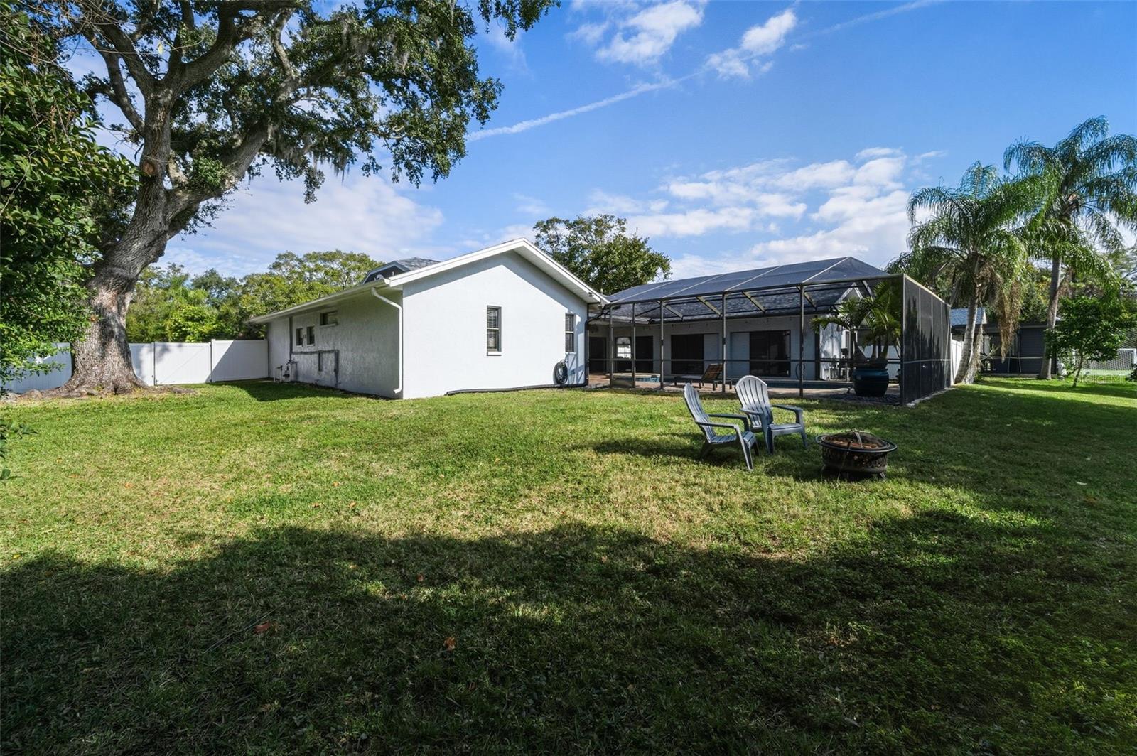 CREST SUB THE - Residential