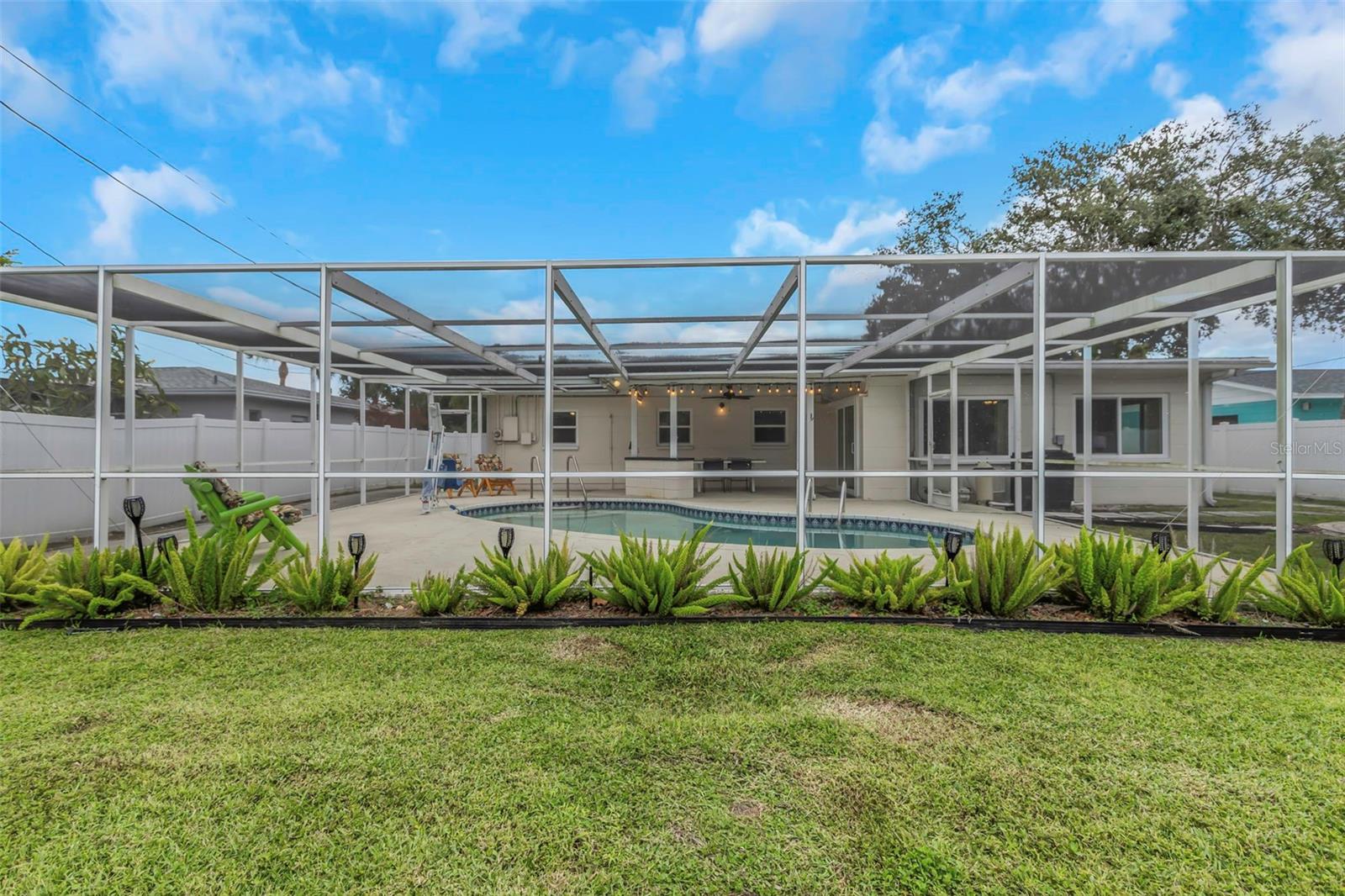 ROBIN TERRACE - Residential