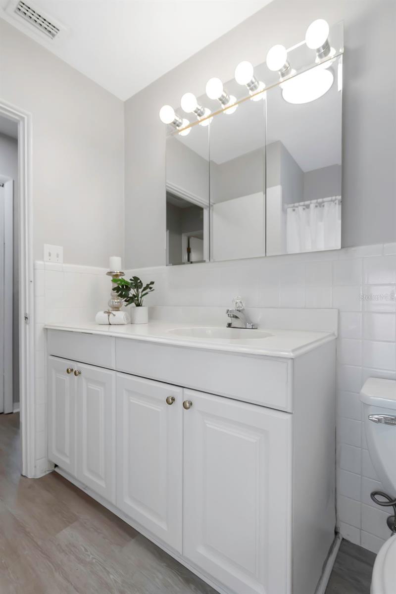 ROBIN TERRACE - Residential