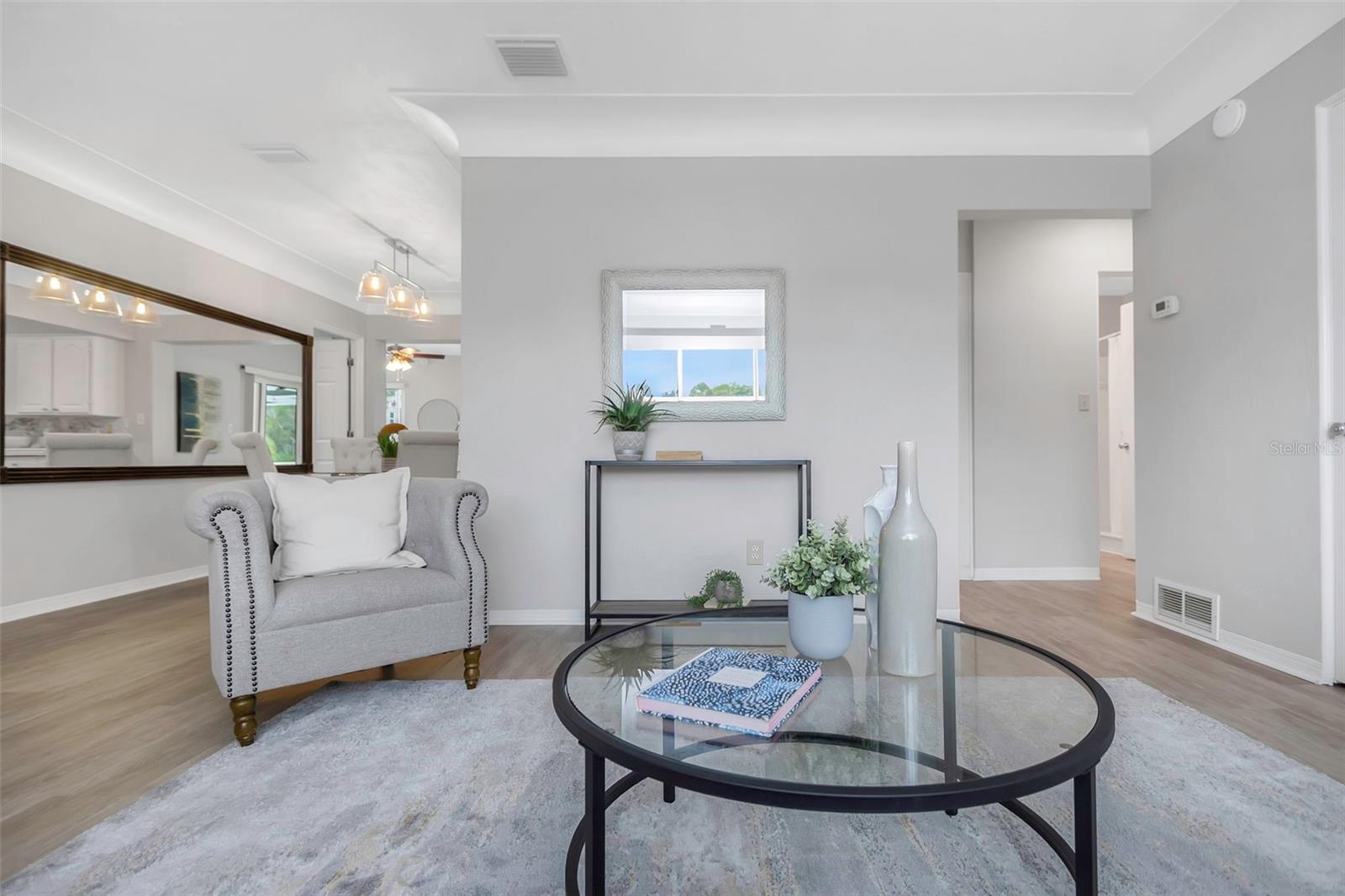 ROBIN TERRACE - Residential