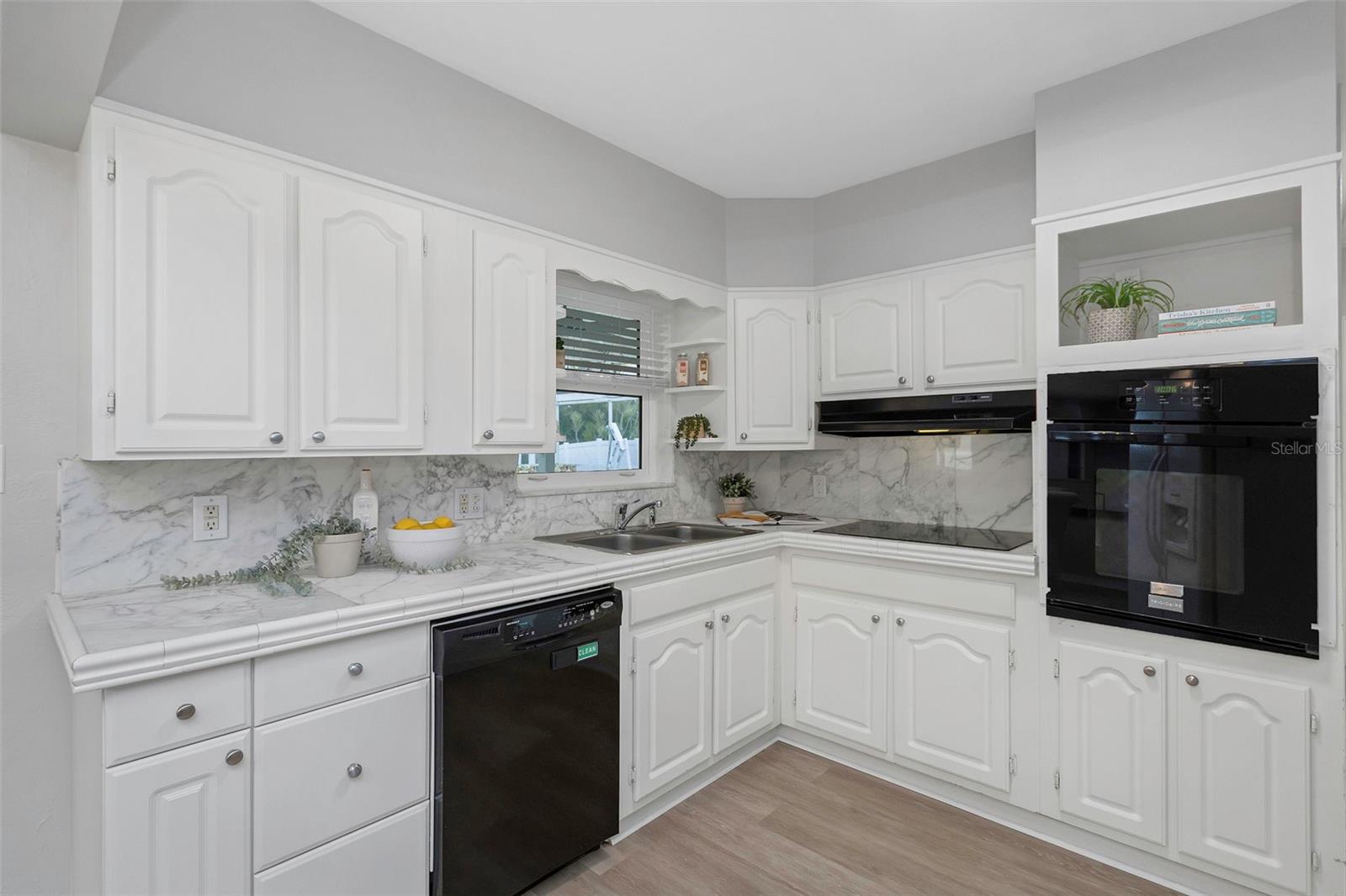 ROBIN TERRACE - Residential