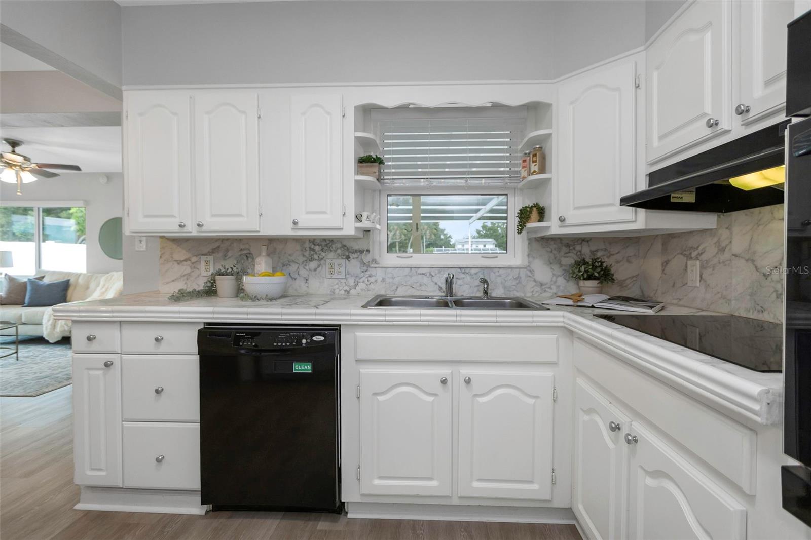 ROBIN TERRACE - Residential