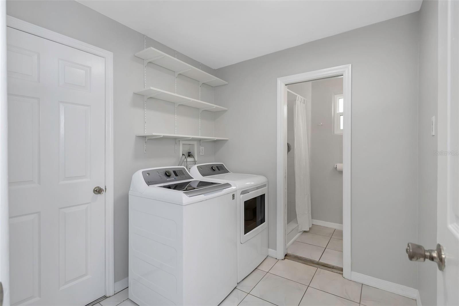 ROBIN TERRACE - Residential