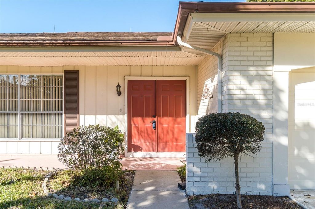 Photo of 8805 Shoemaker Lane, Hudson, FL 34667 (MLS # TB8470988)