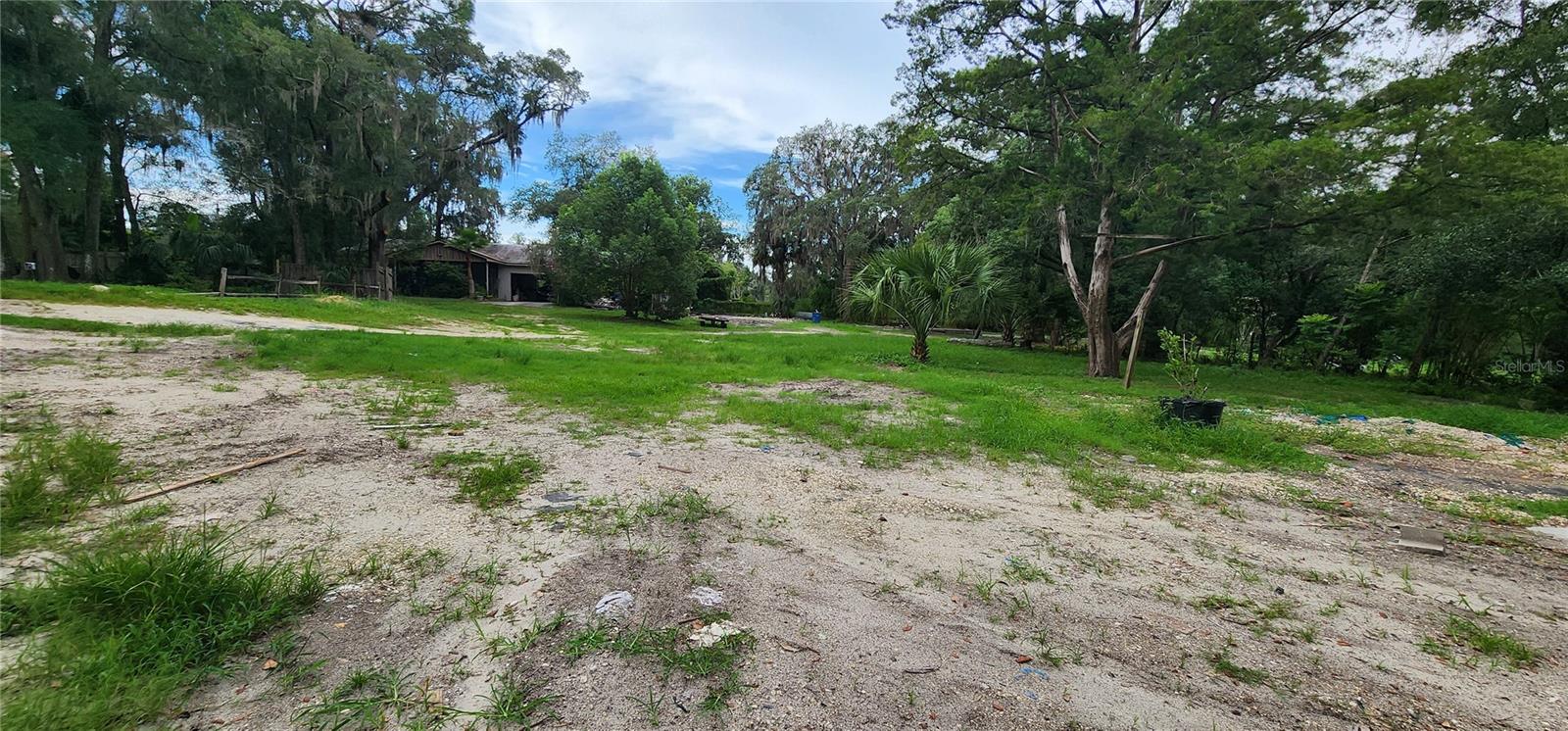 ORANGE CITY DELAND FARMS - Residential