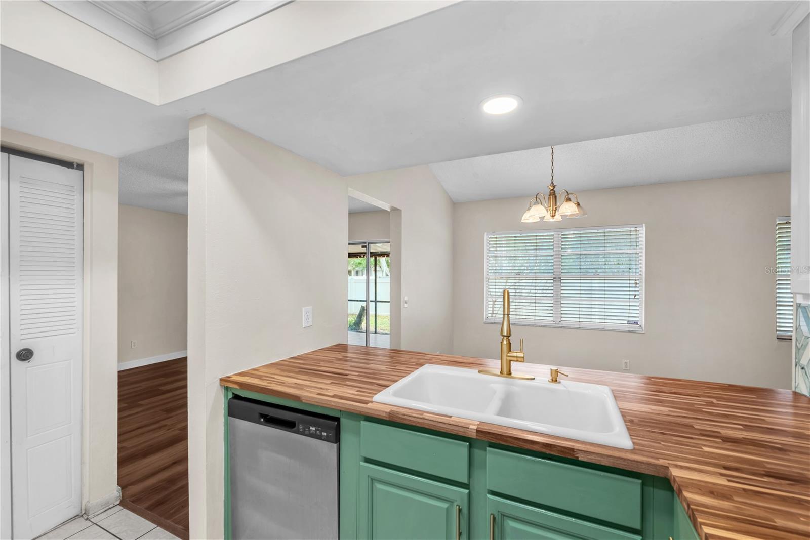 BLOOMINGDALE SECTION A UNIT 2 - Residential
