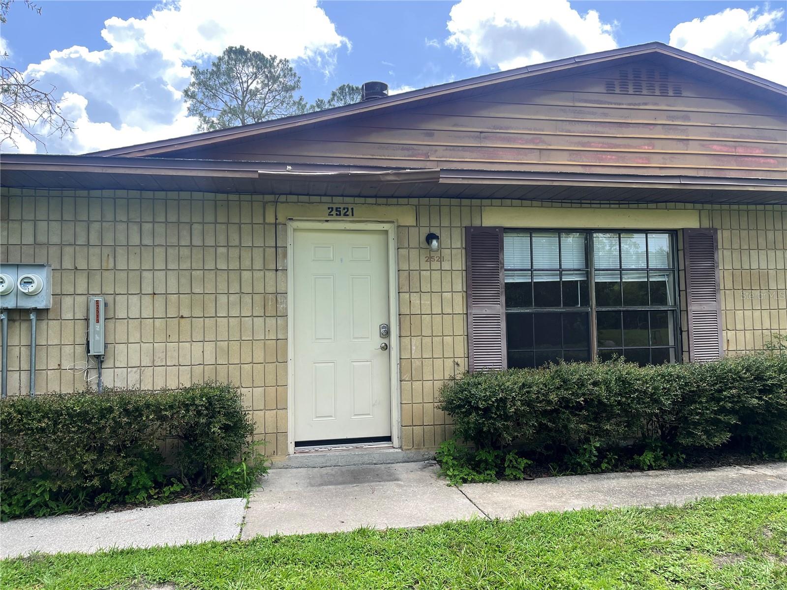 Check out this 2/1 in Pineridge. This 2/1 unit features newer flooring throughout, and a spacious layout. The open living area includes a charming fireplace and large front windows for great natural light. The kitchen offers plenty of cabinet space and includes all major appliances. Each bedroom includes ample closet space, and the bathroom features a full tub/shower combo. Just minutes from shopping, dining, and public transportation.
