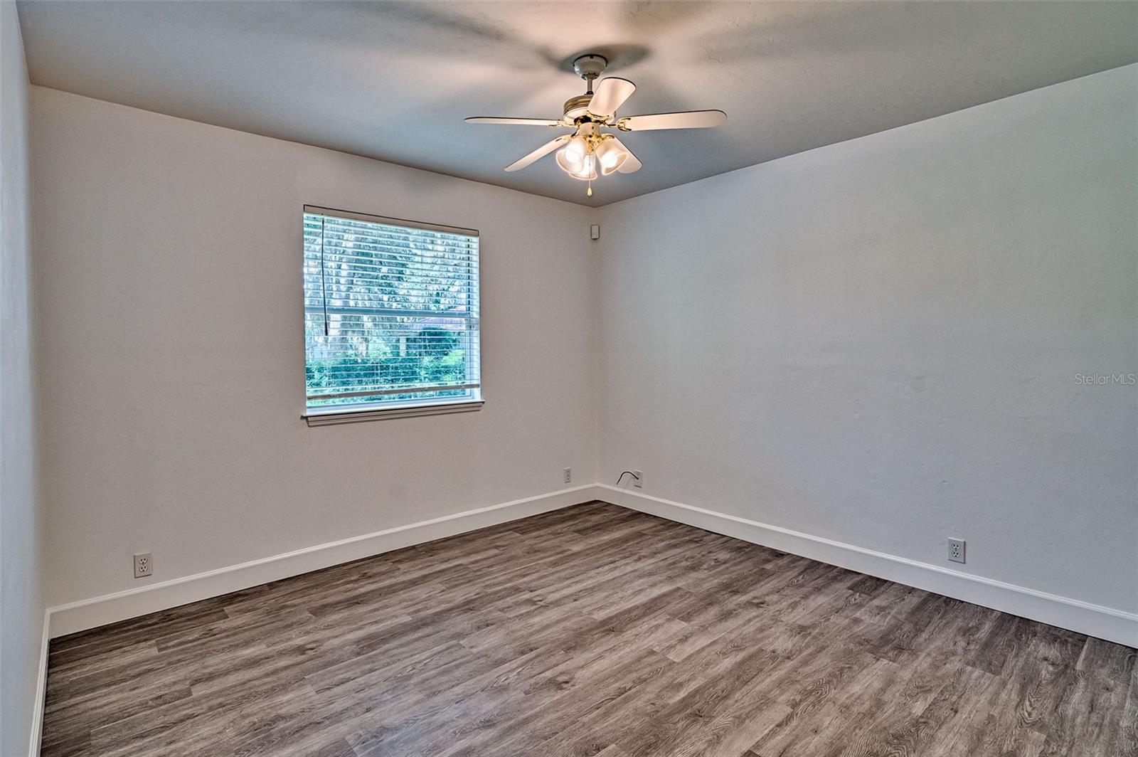 GATOR GETAWAY - Residential