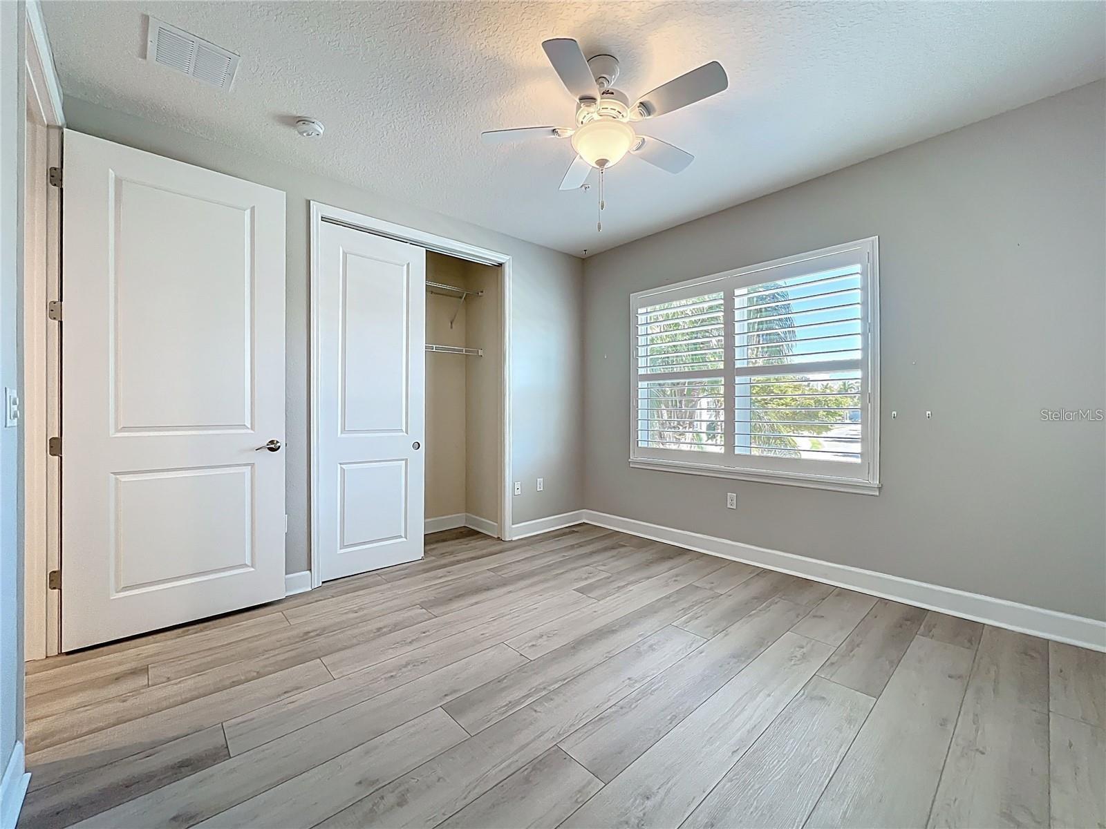 PALMA SOLA BAY CLUB PH 8 - Residential