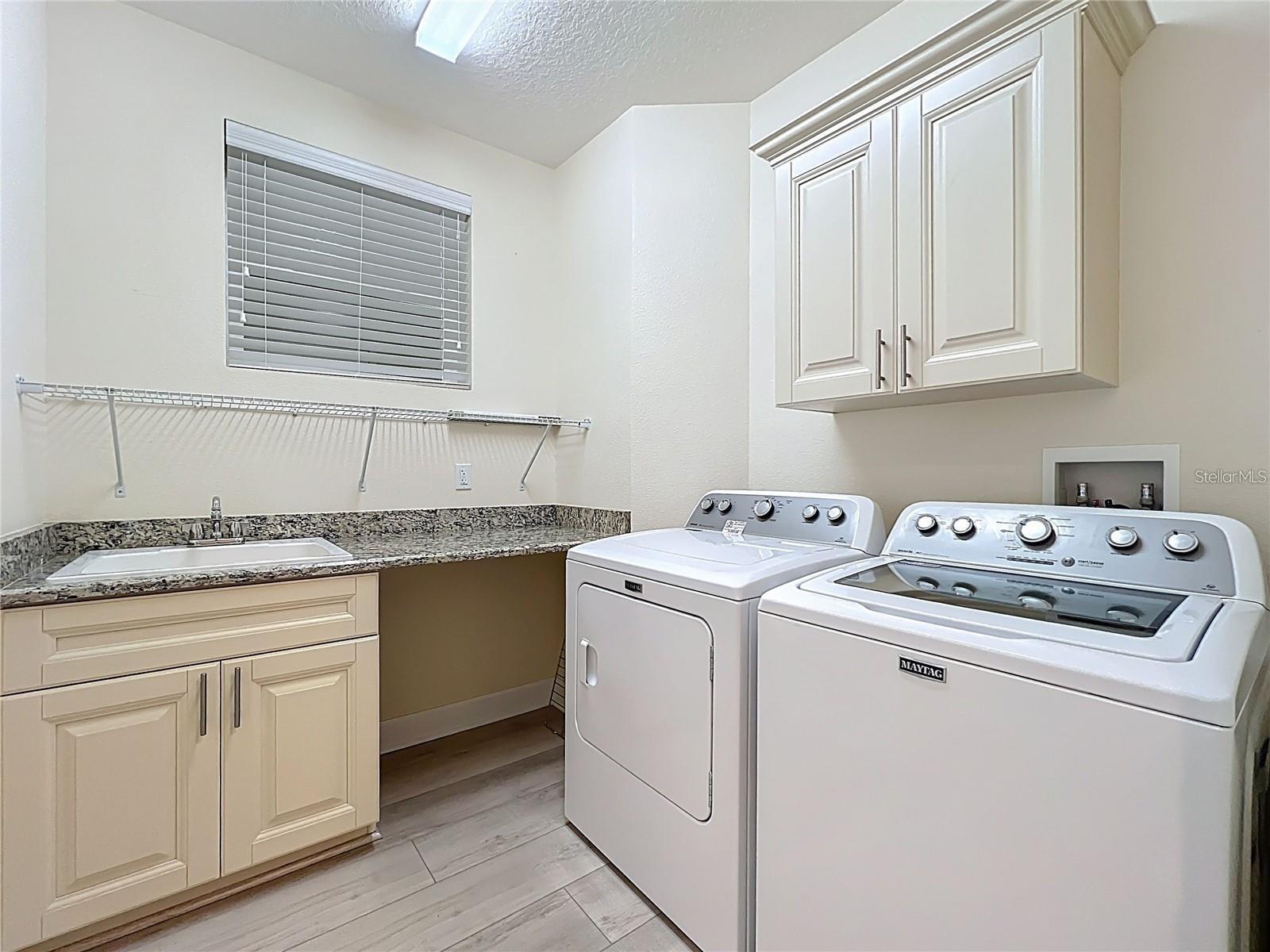 PALMA SOLA BAY CLUB PH 8 - Residential