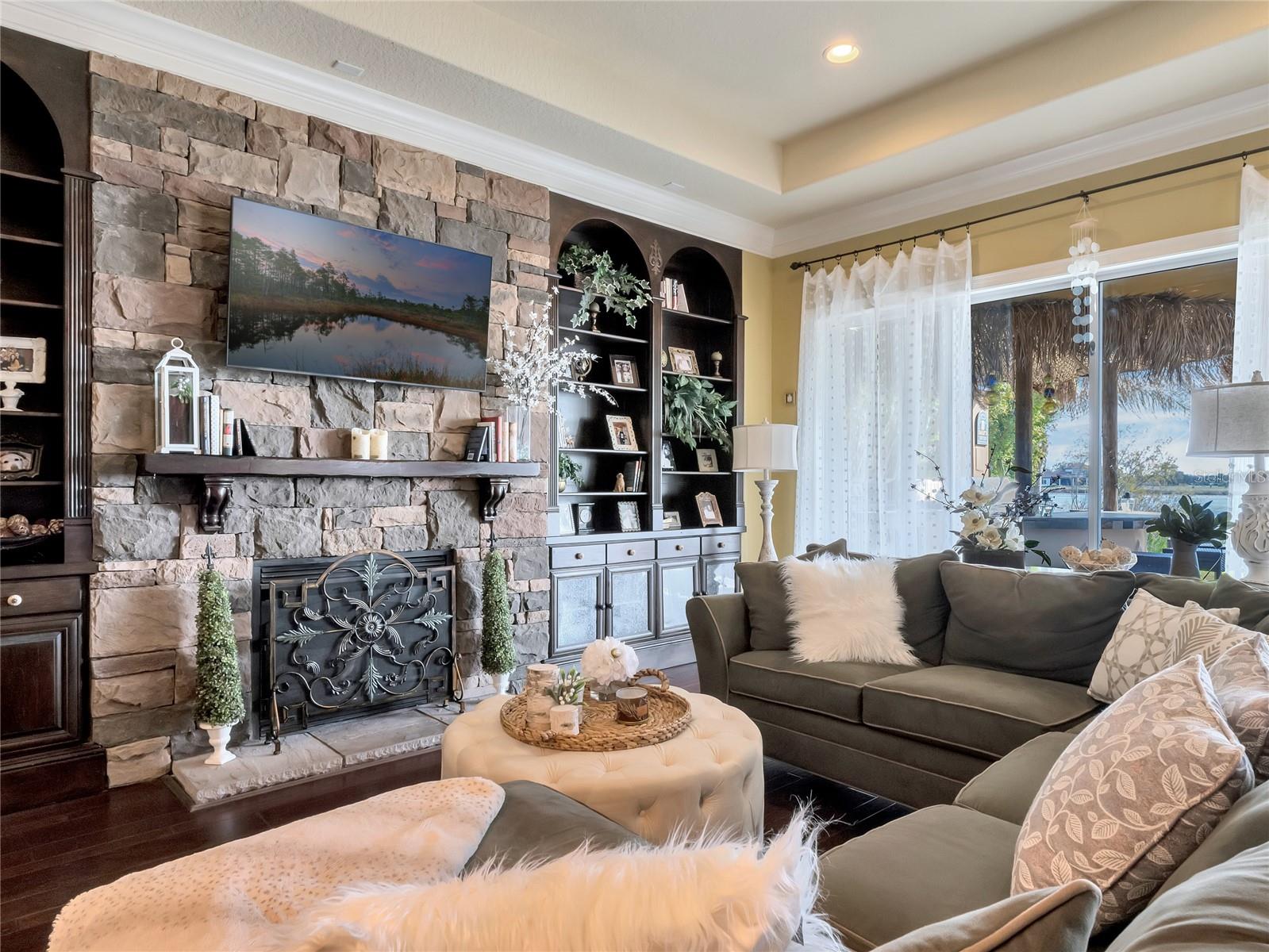 SIGNATURE LKS-PCL 01D PH 02 - Residential