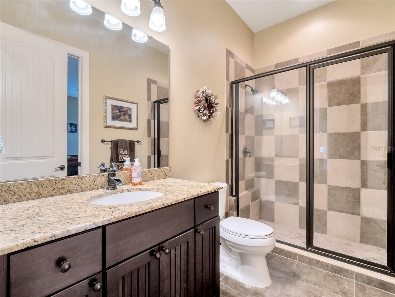 SIGNATURE LKS-PCL 01D PH 02 - Residential