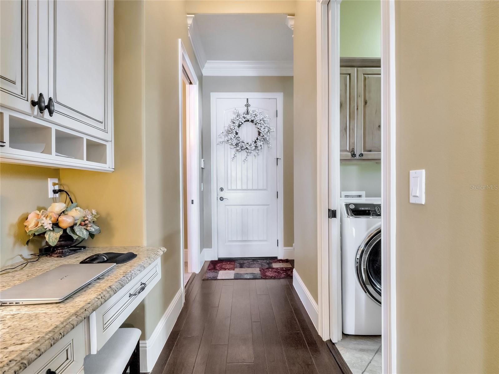 SIGNATURE LKS-PCL 01D PH 02 - Residential