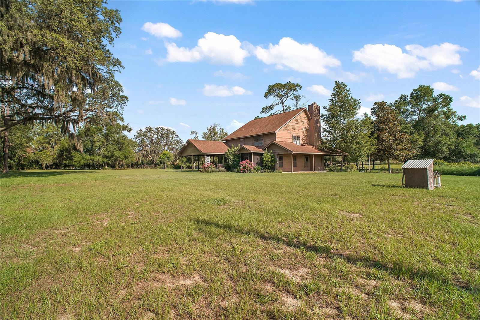 LAKE AVALON GROVES - Land