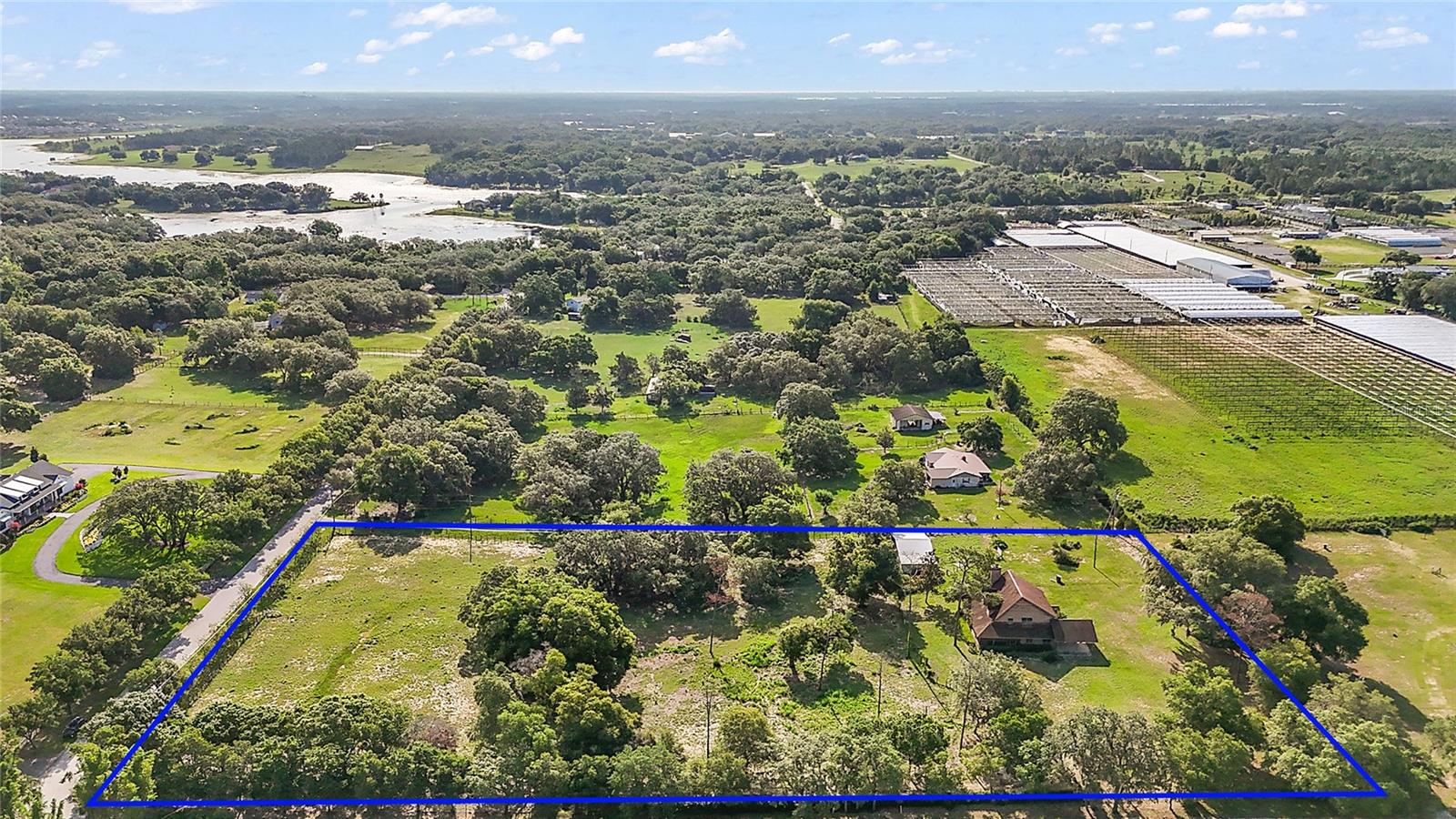 LAKE AVALON GROVES - Land