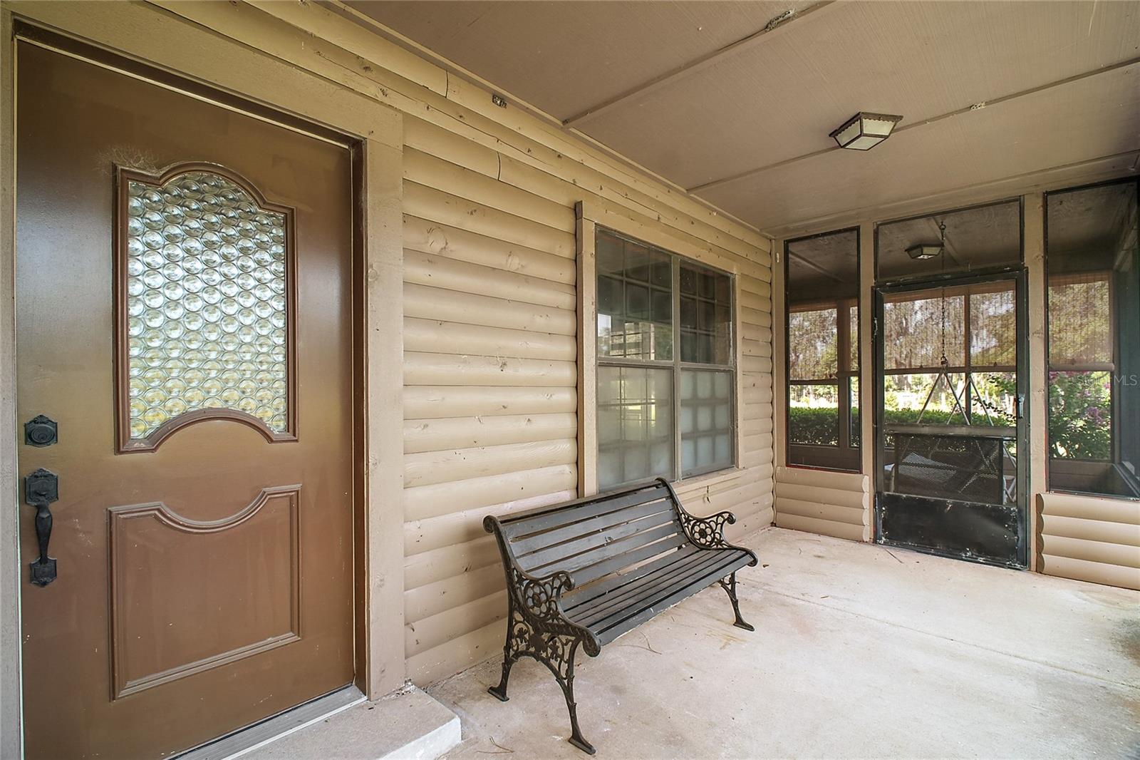 LAKE AVALON GROVES - Land