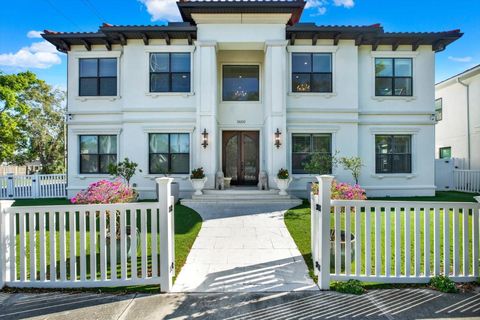 Photo of 3600 W San Luis Street, Tampa, FL 33629 (MLS # TB8488493)