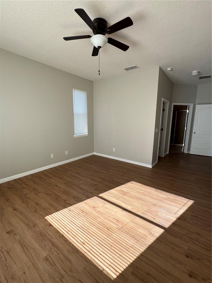 PARKSIDE AT ERROL ESTATES SUB - Residential Lease