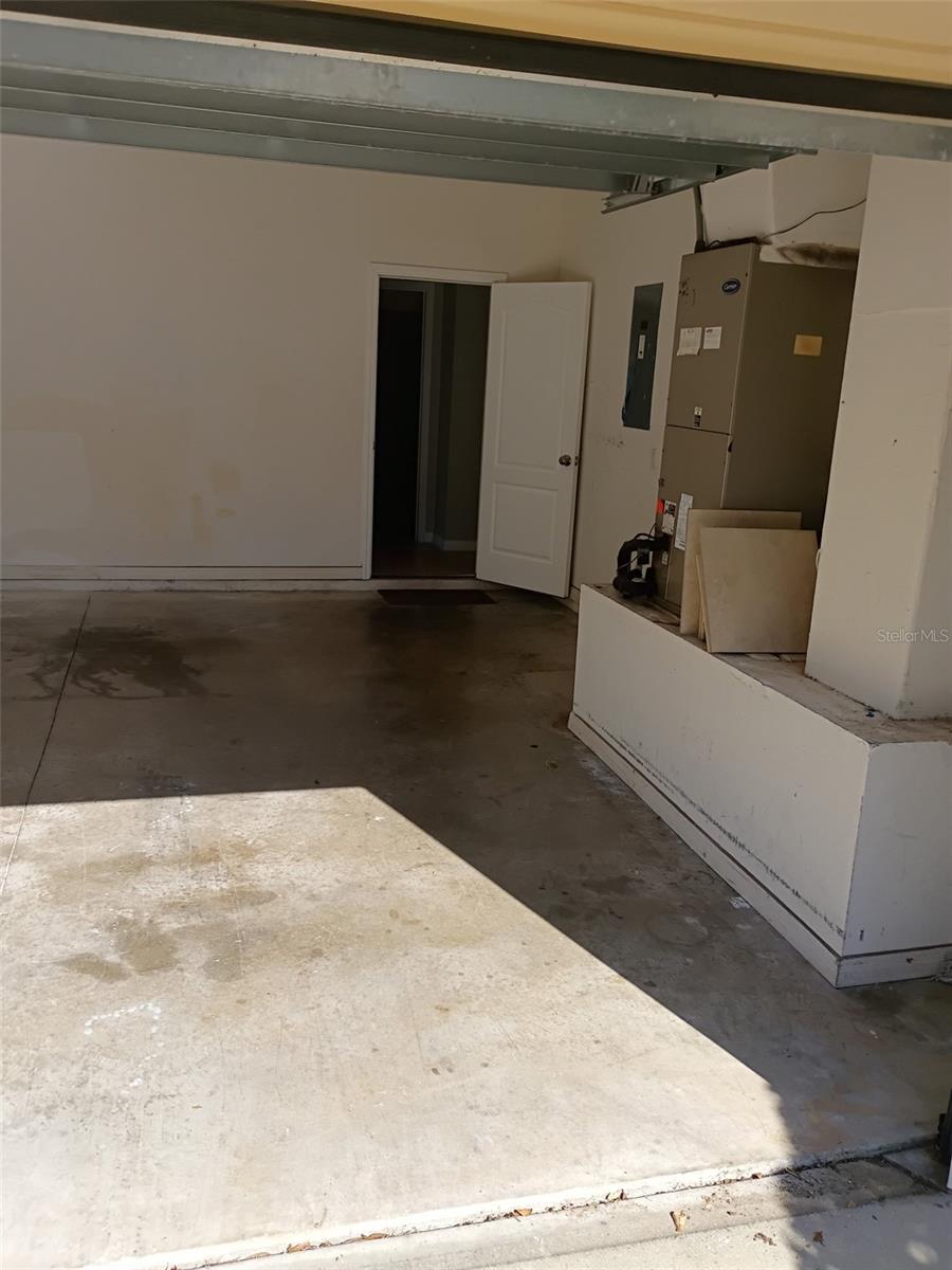 PARKSIDE AT ERROL ESTATES SUB - Residential Lease