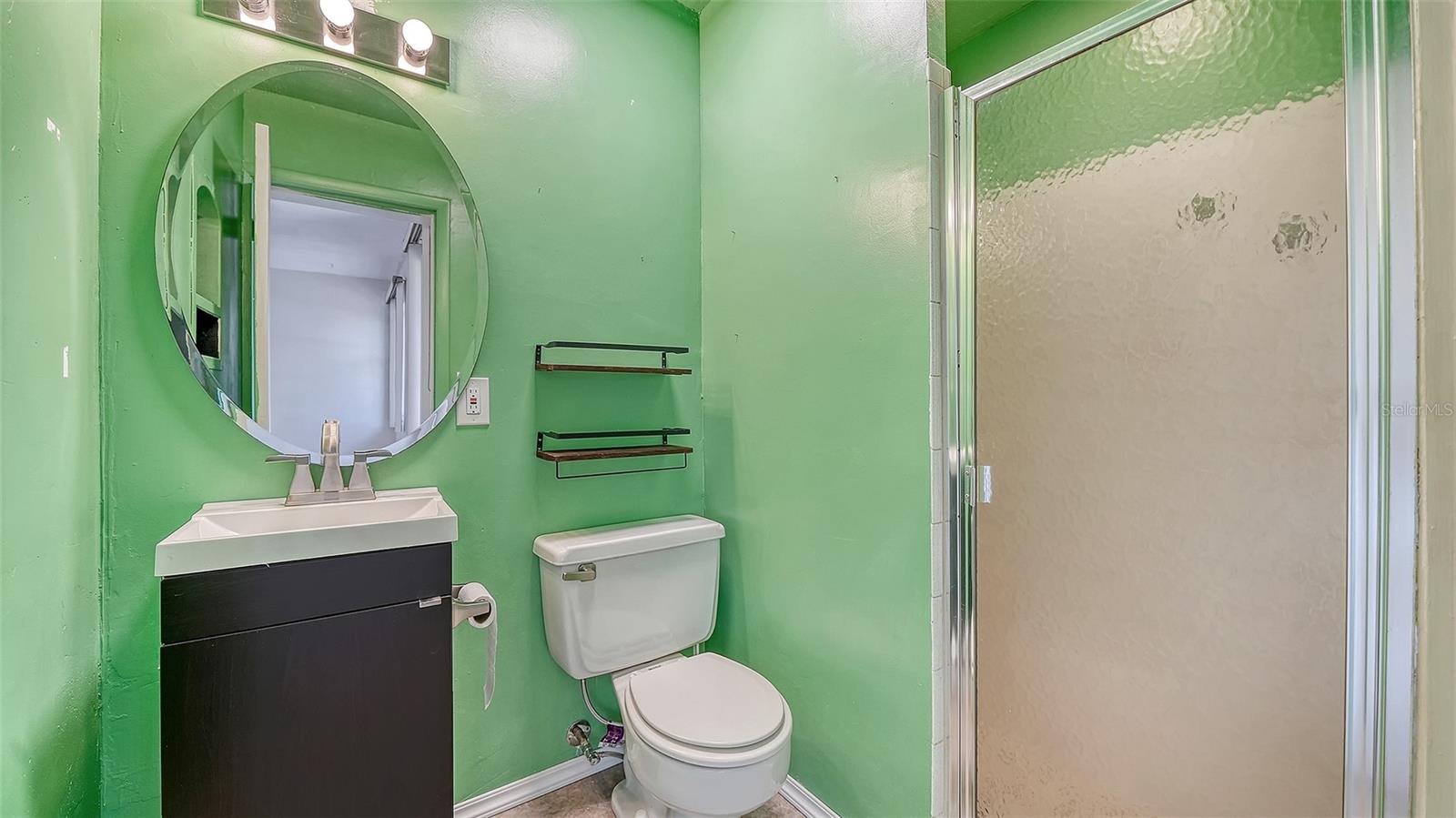 AIRPORT REV - Residential