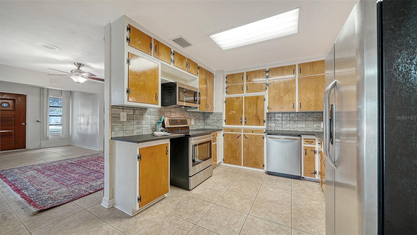 AIRPORT REV - Residential