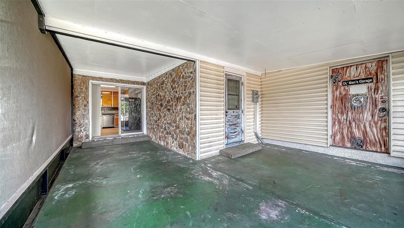 AIRPORT REV - Residential